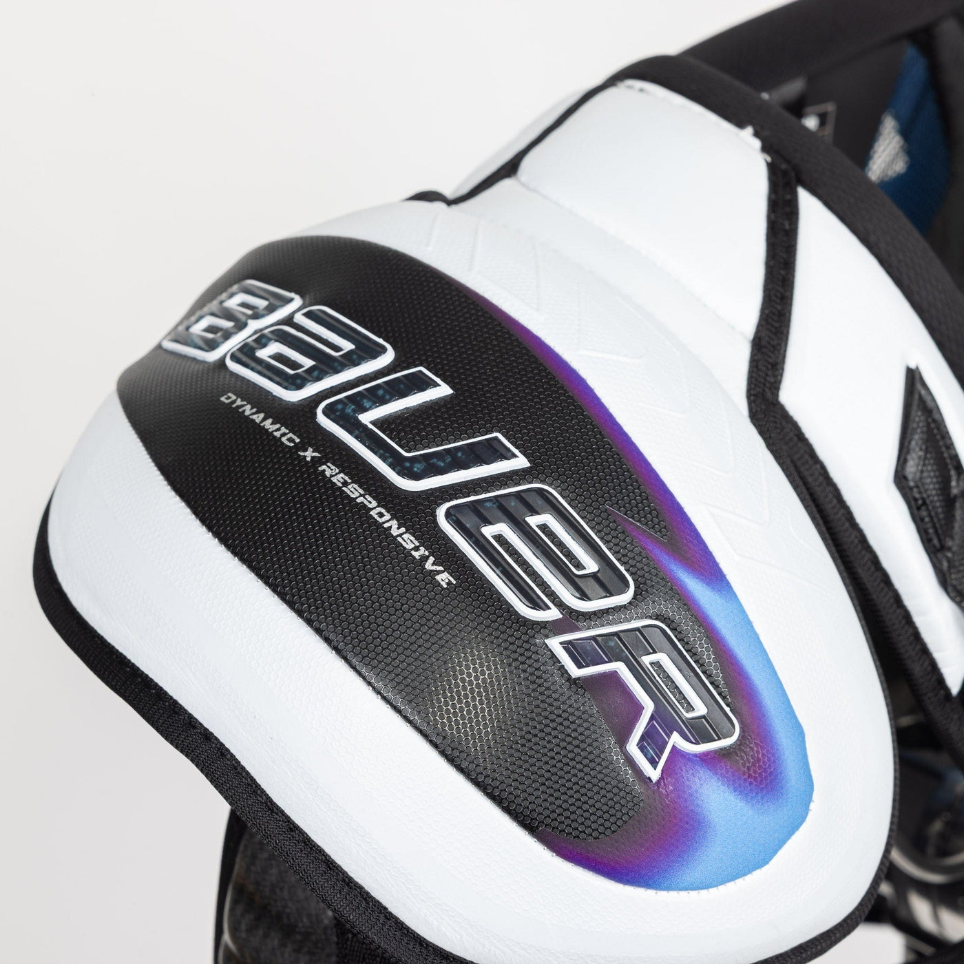 Bauer Vapor FlyLite Senior Hockey Shoulder Pads - TheHockeyShop.com