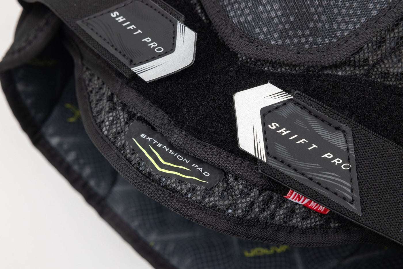 Bauer Vapor Shift Pro Intermediate Hockey Shoulder Pads - TheHockeyShop.com