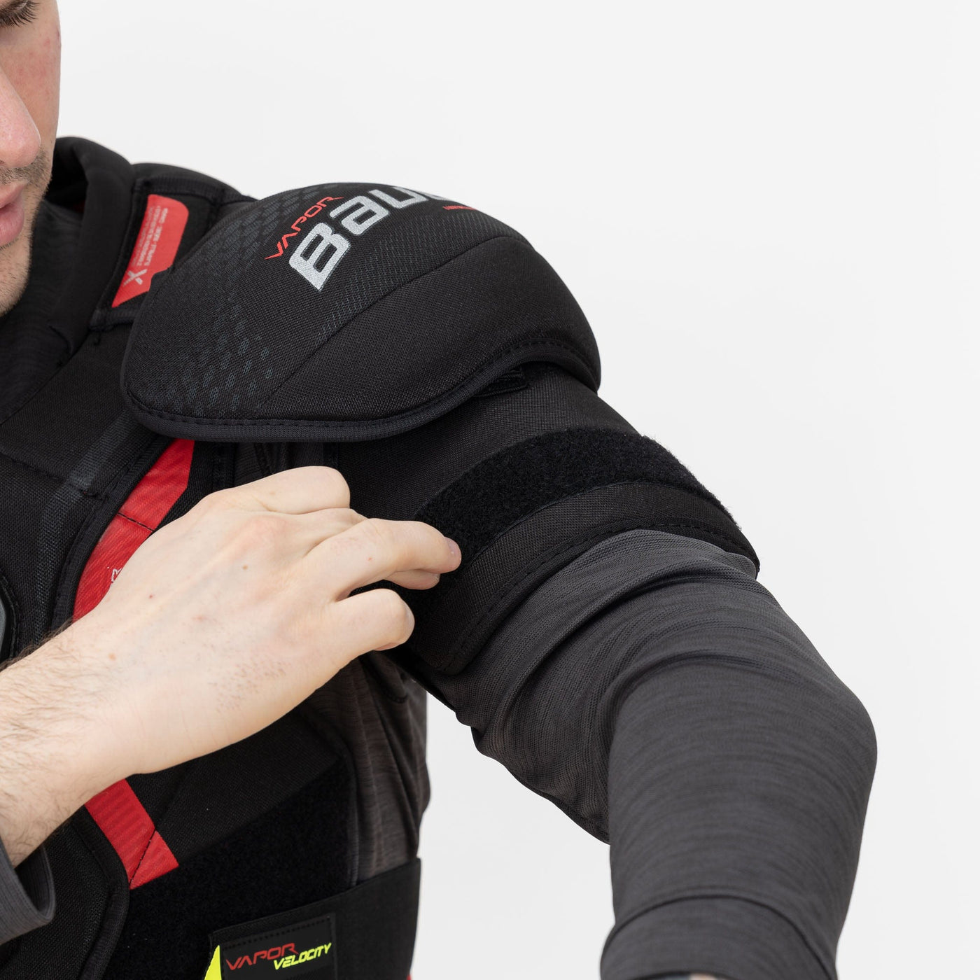 Bauer Vapor Velocity Intermediate Hockey Shoulder Pads - The Hockey Shop Source For Sports
