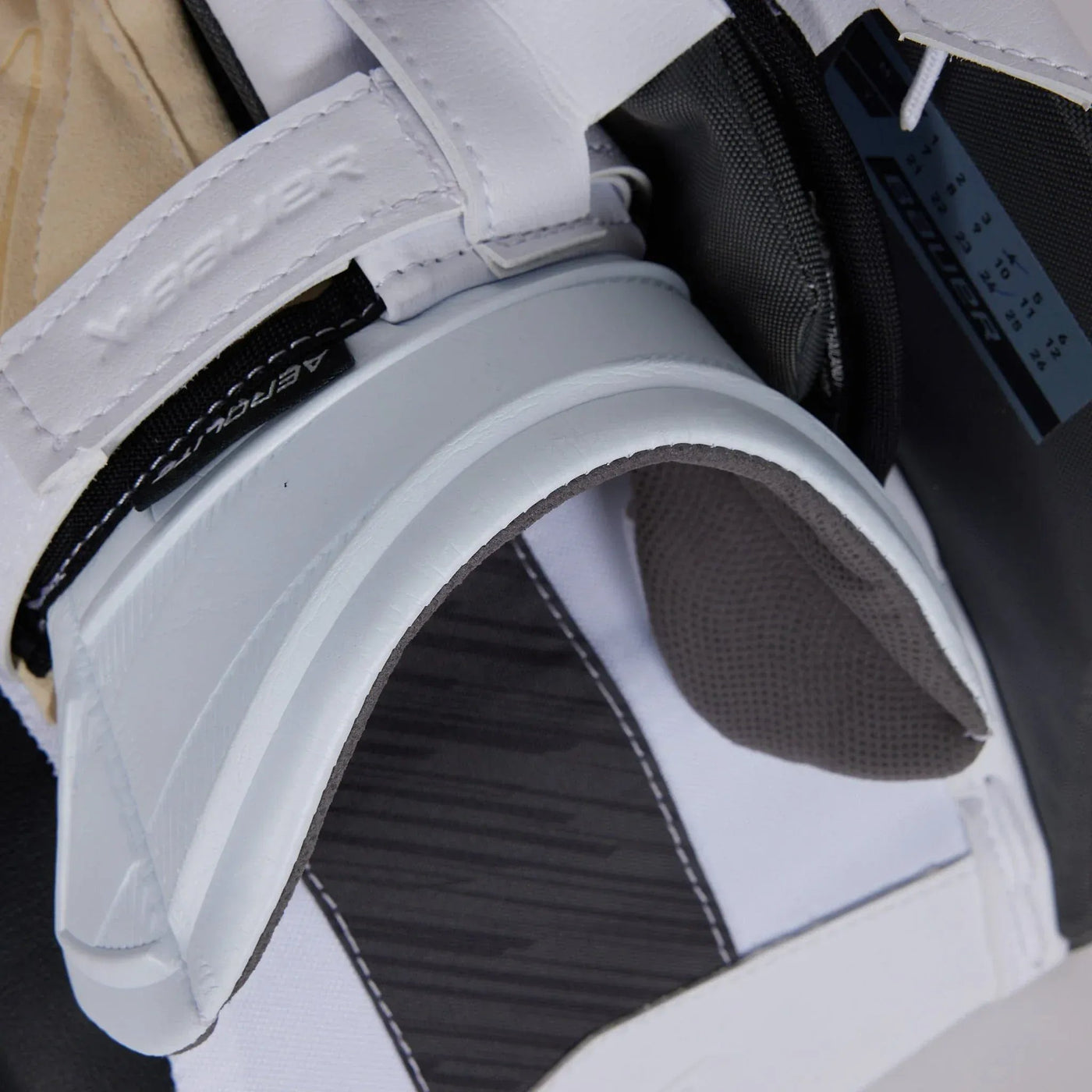 Bauer Reactor R5 Pro Intermediate Goalie Blocker | TheHockeyShop.com