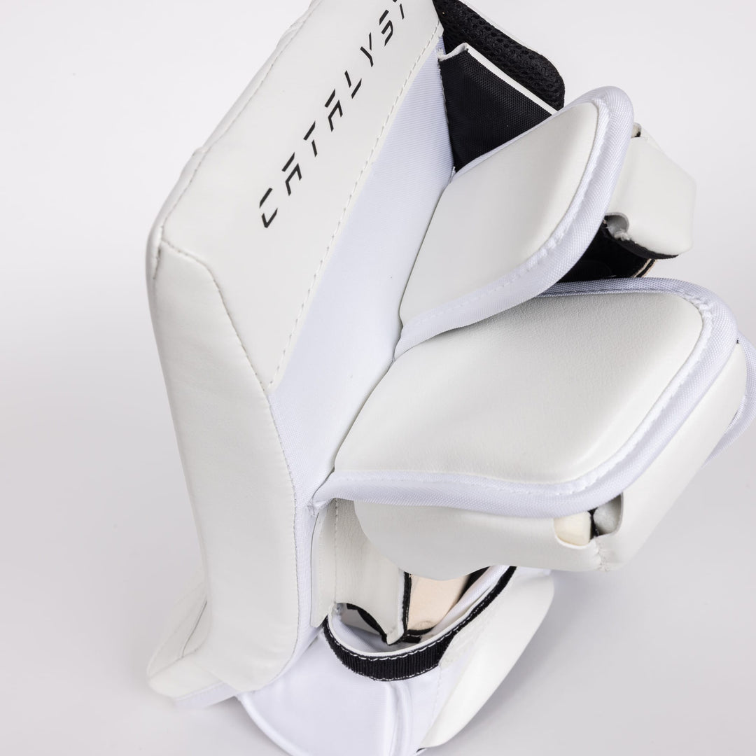 True Catalyst 7X6 Senior Goalie Blocker | TheHockeyShop.com