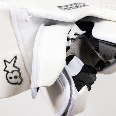 Brian's ICONIK Senior Goalie Blocker - Intermediate Palm - TheHockeyShop.com