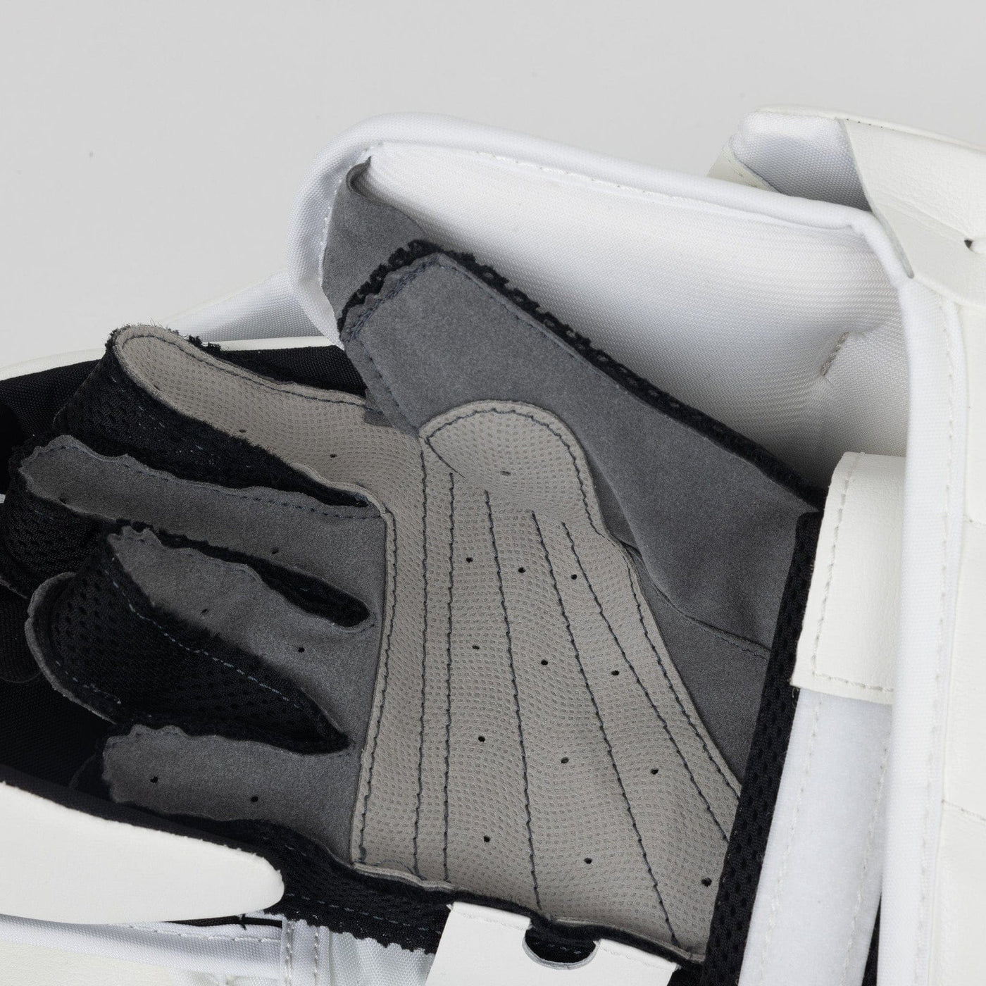 Brian's ICONIK X Senior Goalie Blocker - TheHockeyShop.com