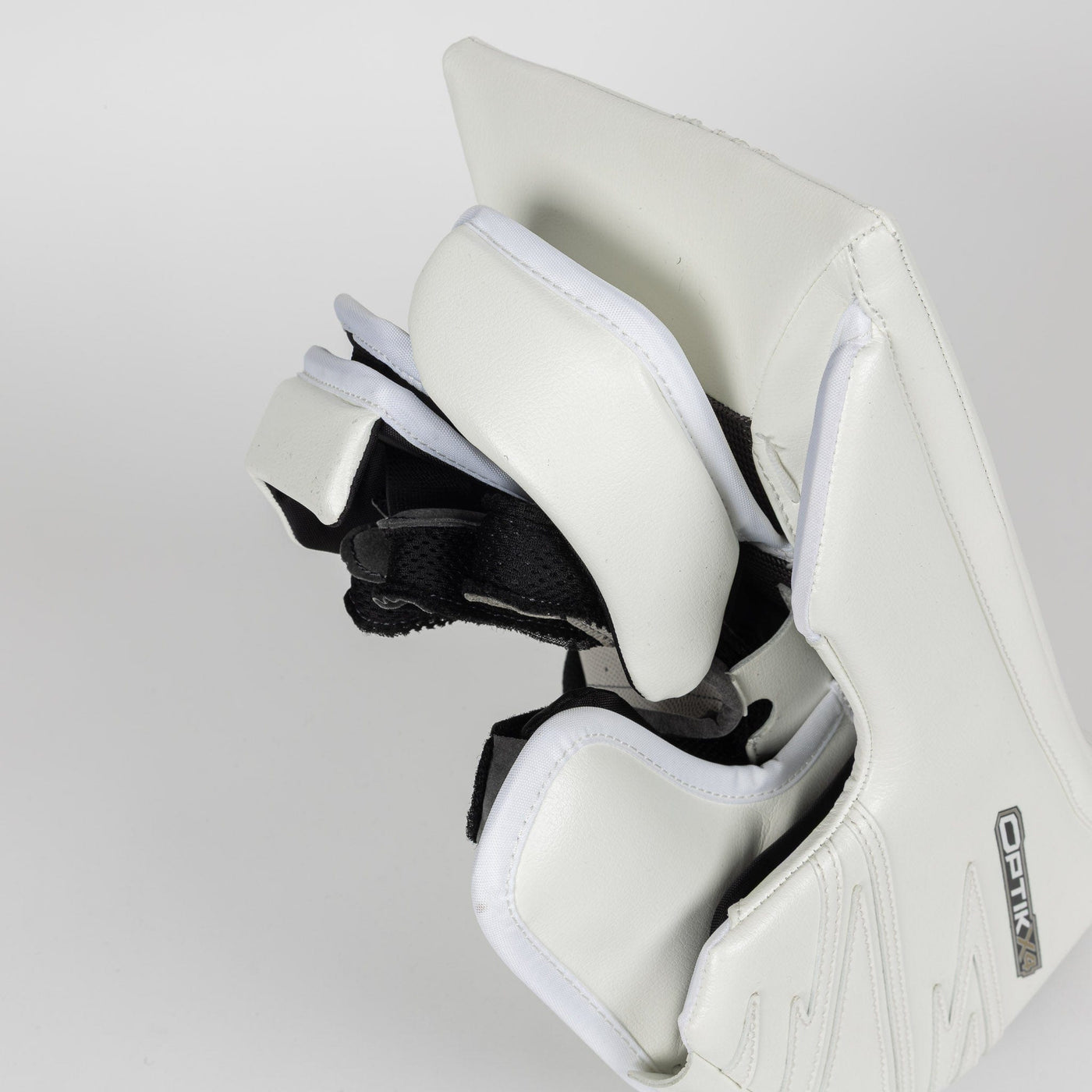 Brian's OPTIK X4 Intermediate Goalie Blocker - TheHockeyShop.com