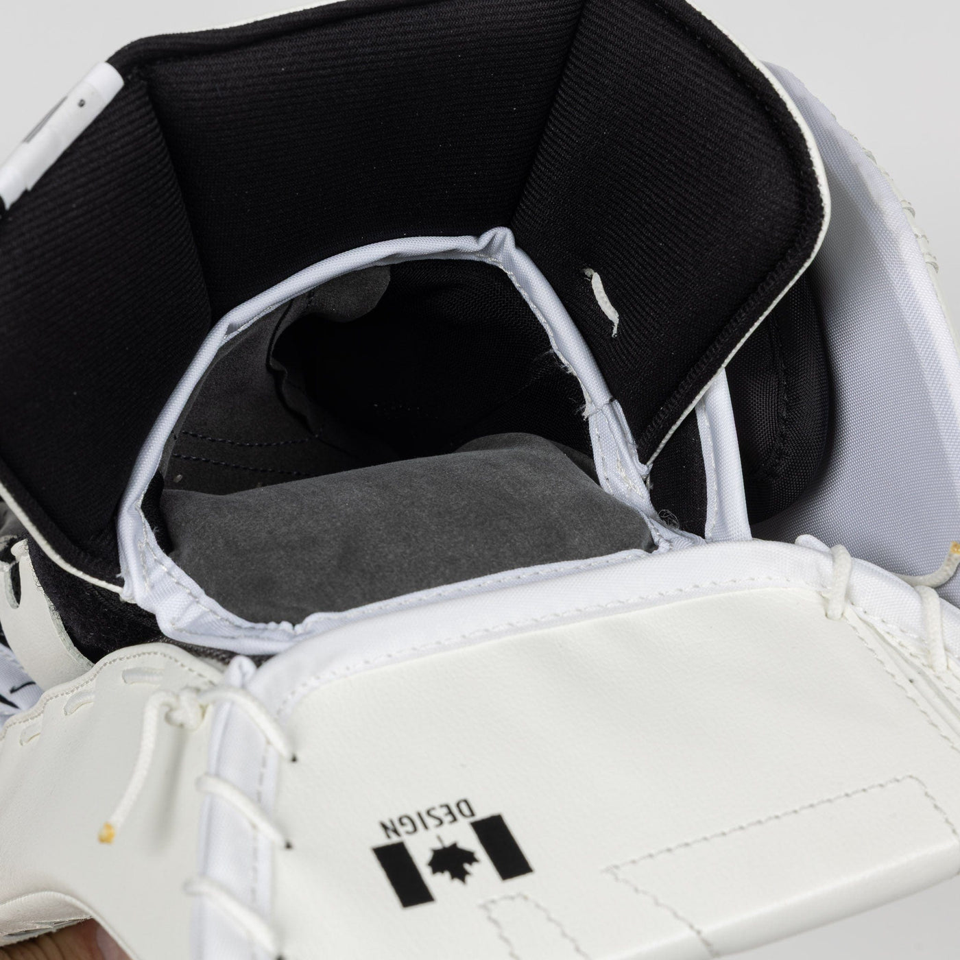 Brian's OPTIK X4 Intermediate Goalie Blocker - TheHockeyShop.com