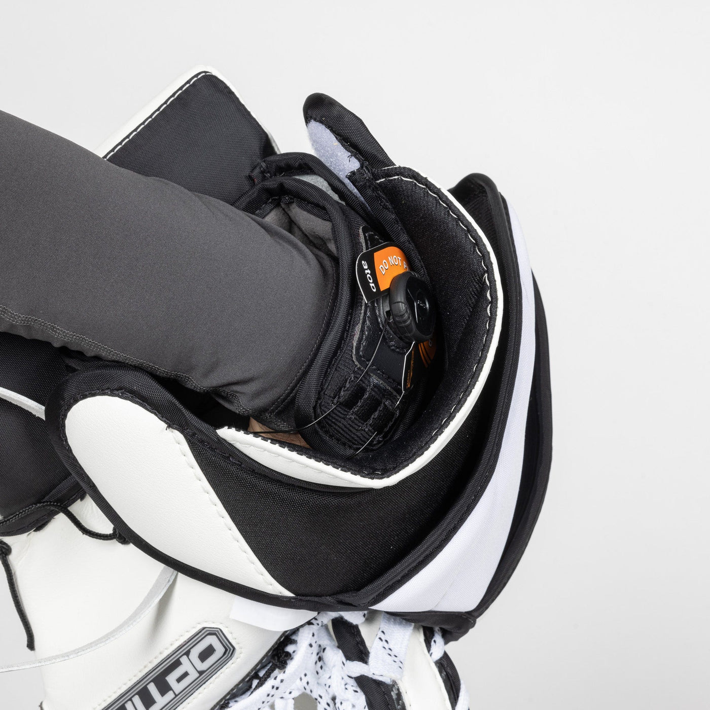 Brian's OPTik 4 Senior Goalie Catcher - TheHockeyShop.com