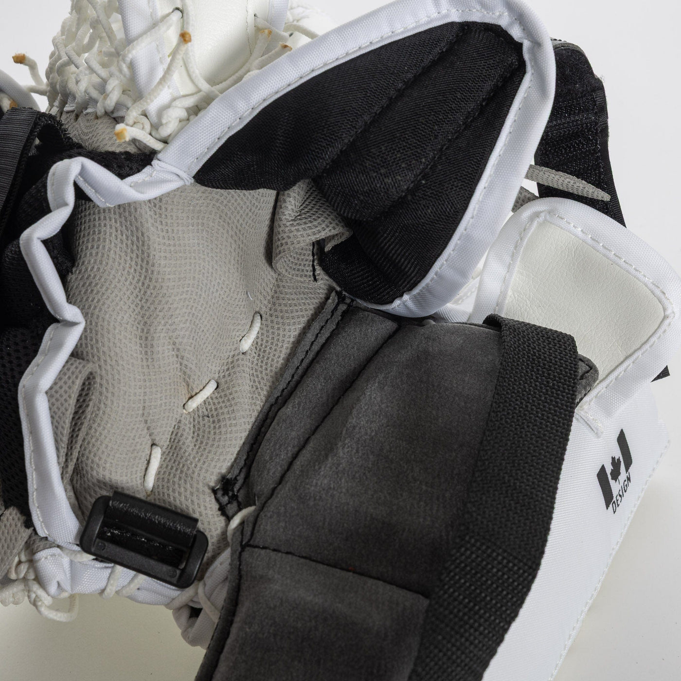 Brian's OPTIK X4 Junior Goalie Catcher - TheHockeyShop.com