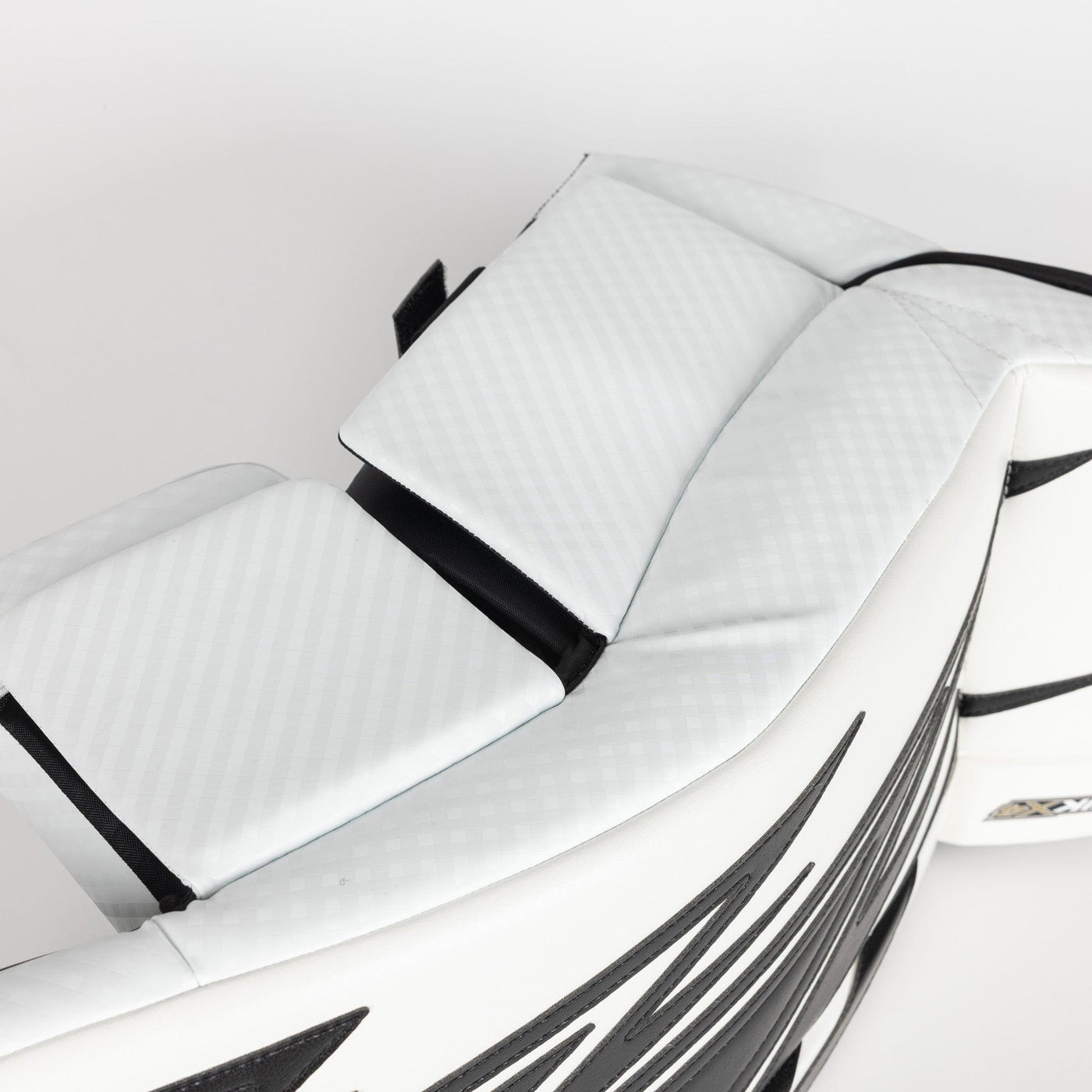 Brian's OPTIK X4 Junior Goalie Leg Pads - TheHockeyShop.com
