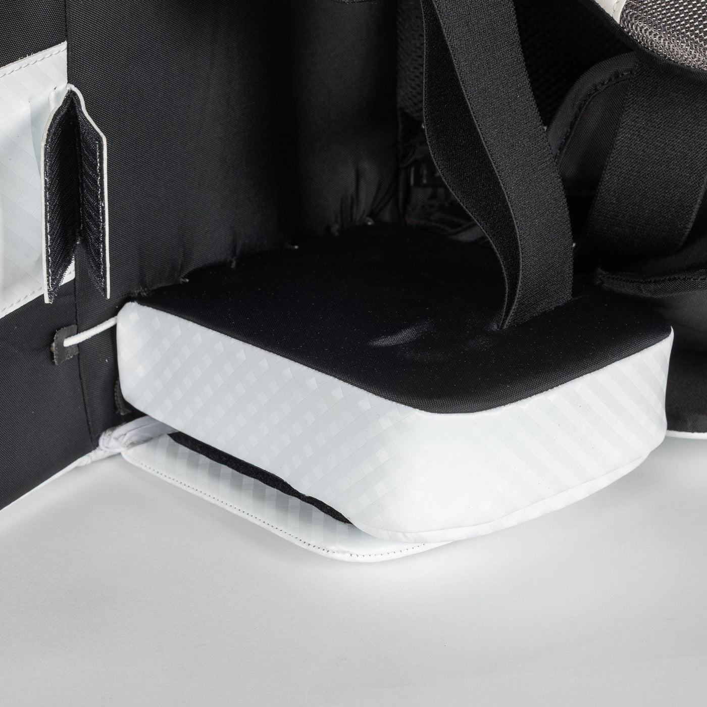 Brian's OPTIK X4 Senior Goalie Leg Pads - TheHockeyShop.com