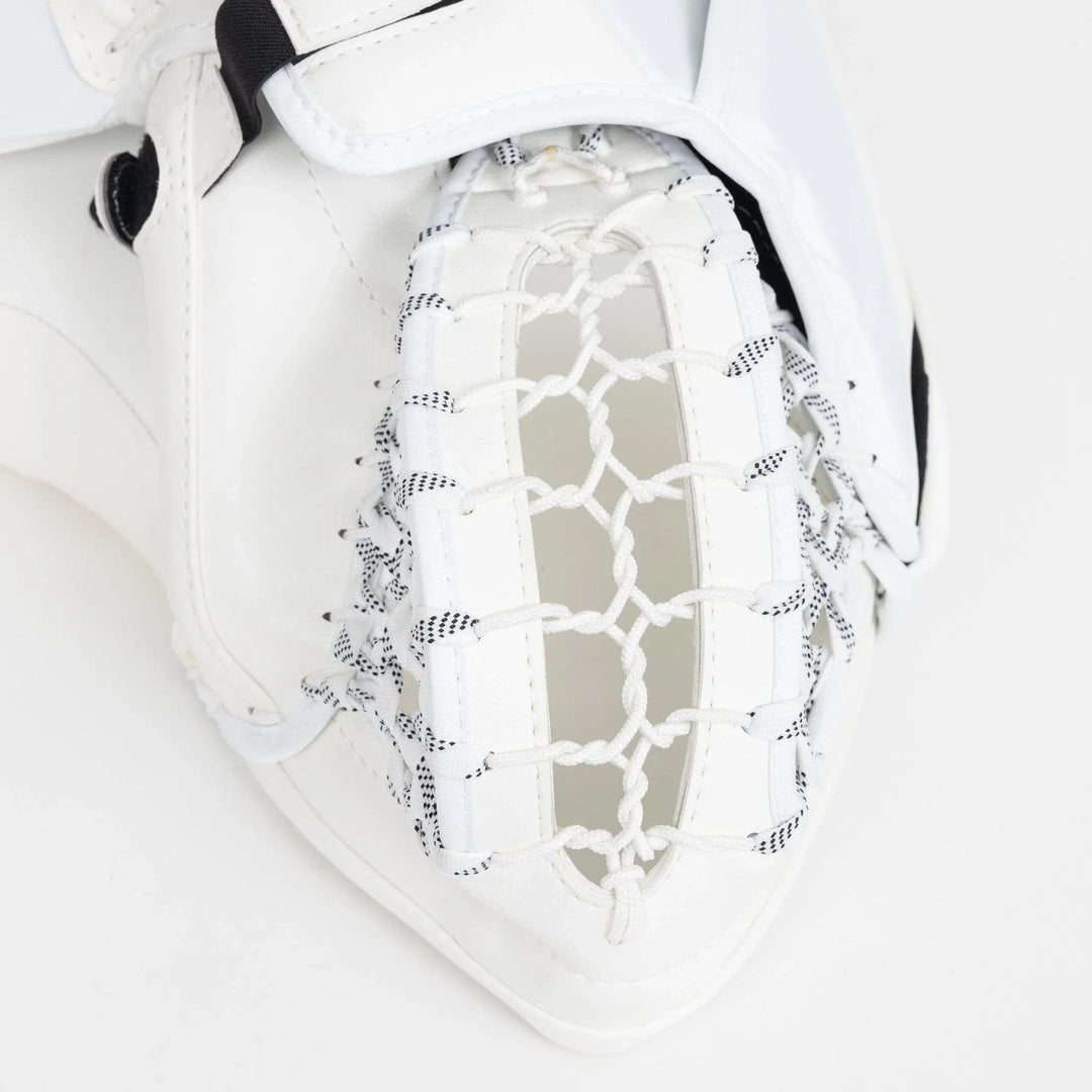 True Catalyst L87 Senior Goalie Catcher | TheHockeyShop.com