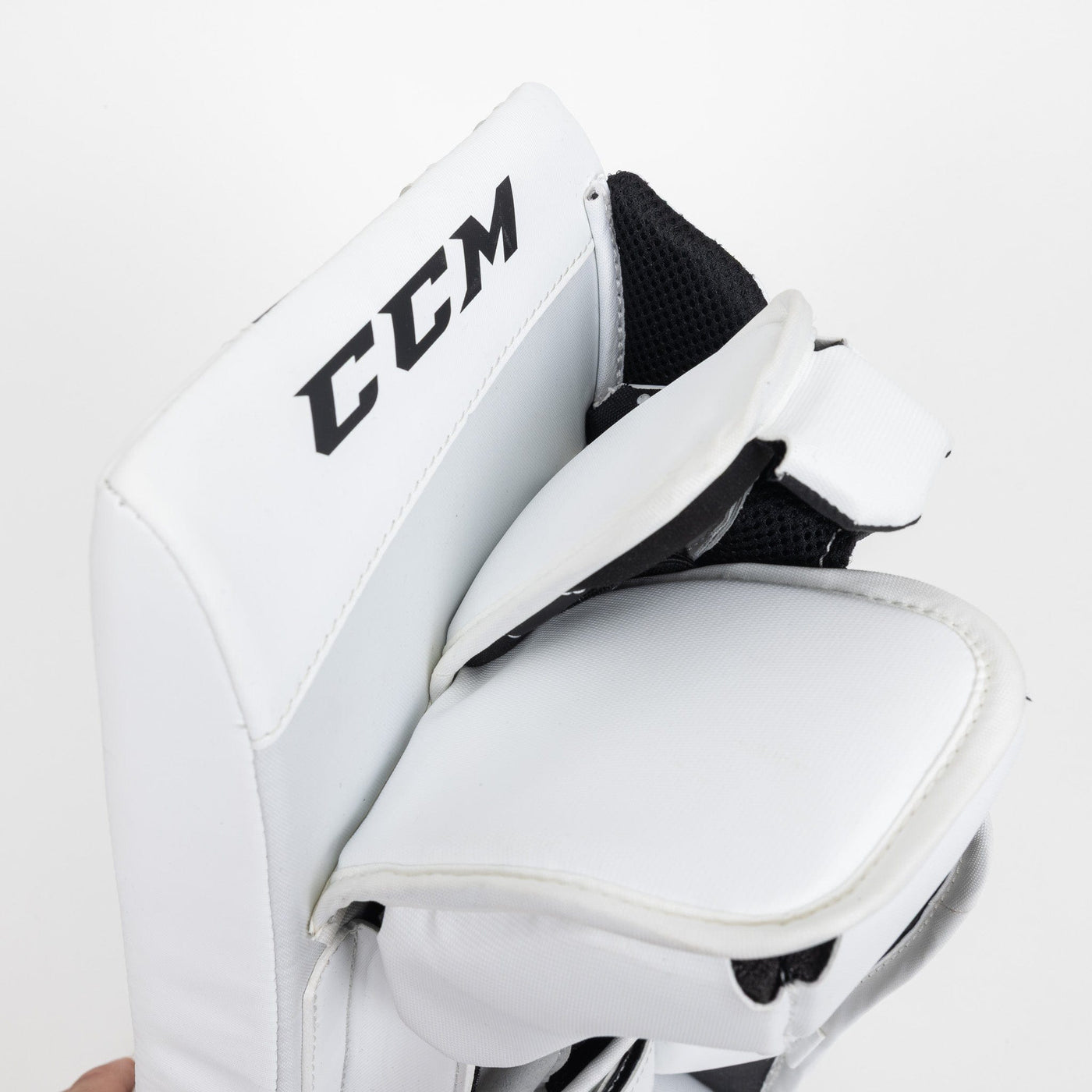 CCM Axis 2.5 Senior Goalie Blocker - TheHockeyShop.com