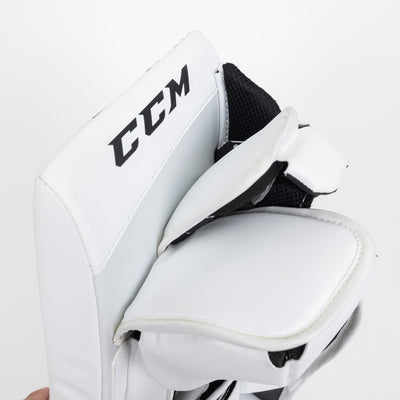 CCM Axis 2.5 Senior Goalie Blocker - TheHockeyShop.com