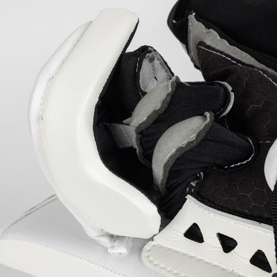 CCM Extreme Flex 7 Senior Goalie Blocker - TheHockeyShop.com