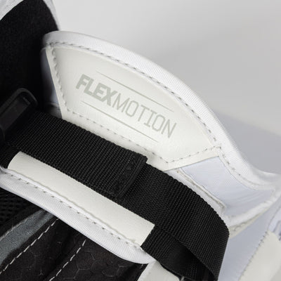 CCM Extreme Flex E7.5 Senior Goalie Blocker - TheHockeyShop.com
