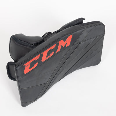 CCM Extreme Flex 5 Senior Goalie Blocker - USED #1 - TheHockeyShop.com