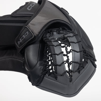 CCM Axis XF Senior Goalie Catcher - TheHockeyShop.com