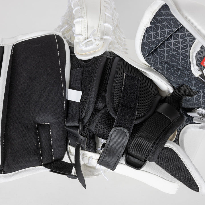 ccm-catchers-ccm-axis-xf-