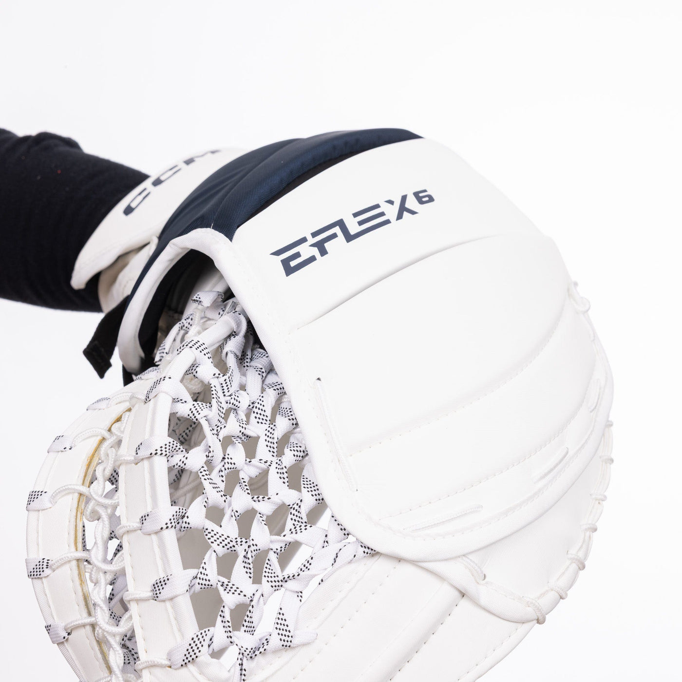 CCM Extreme Flex 6 Senior Goalie Catcher - David Rittich #3 - TheHockeyShop.com