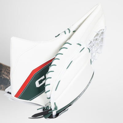 CCM Extreme Flex 6 Senior Goalie Catcher - Dylan Ferguson - TheHockeyShop.com