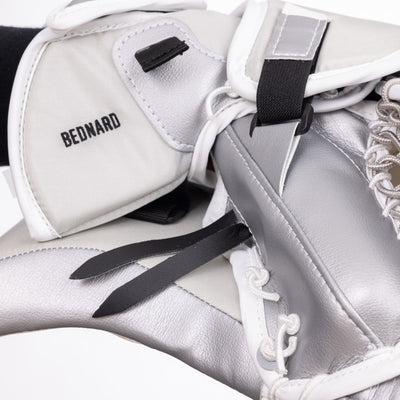 CCM Extreme Flex 6 Senior Goalie Catcher - Ryan Bednard - TheHockeyShop.com