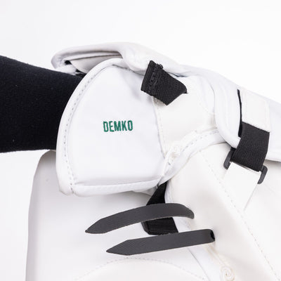 CCM Extreme Flex 6 Senior Goalie Catcher - Thatcher Demko - TheHockeyShop.com