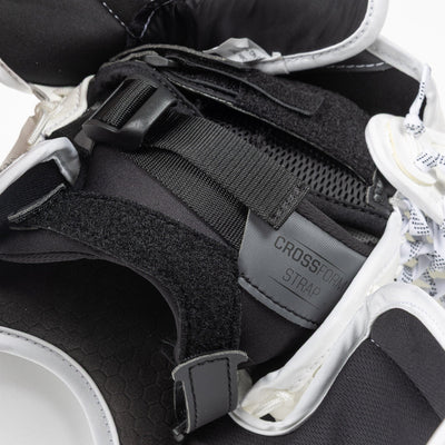 CCM Extreme Flex 7 Senior Goalie Catcher - TheHockeyShop.com