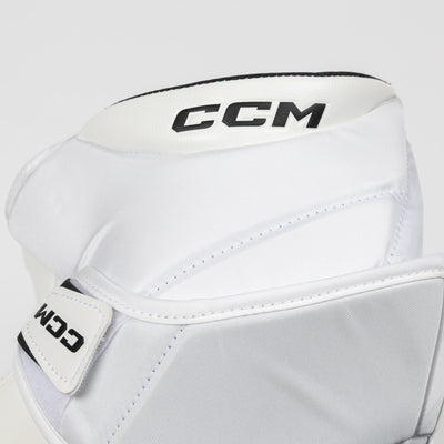CCM Extreme Flex 7 Senior Goalie Catcher - Pro Palm - TheHockeyShop.com