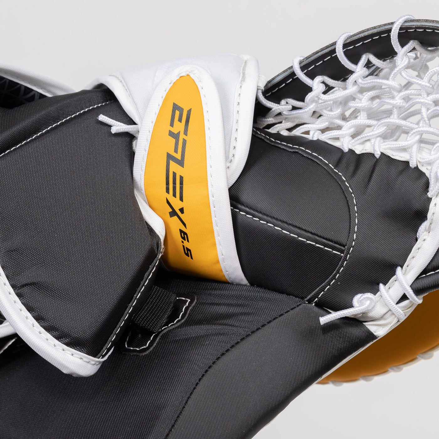 CCM Extreme Flex E6.5 Senior Goalie Catcher - The Hockey Shop Source For Sports