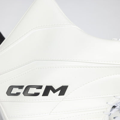 CCM Extreme Flex E6.9 Senior Goalie Catcher - Source Exclusive - The Hockey Shop Source For Sports