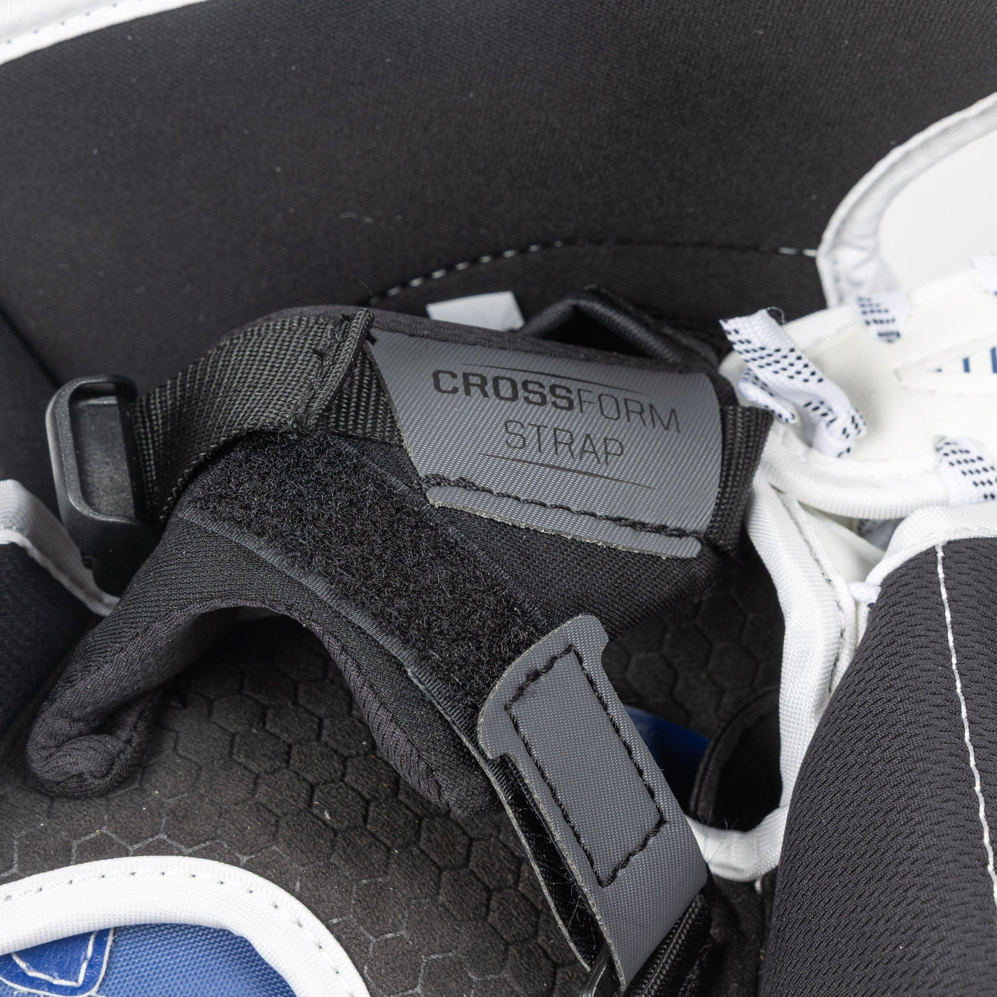 CCM Phenom Junior Goalie Catcher - SDC - TheHockeyShop.com