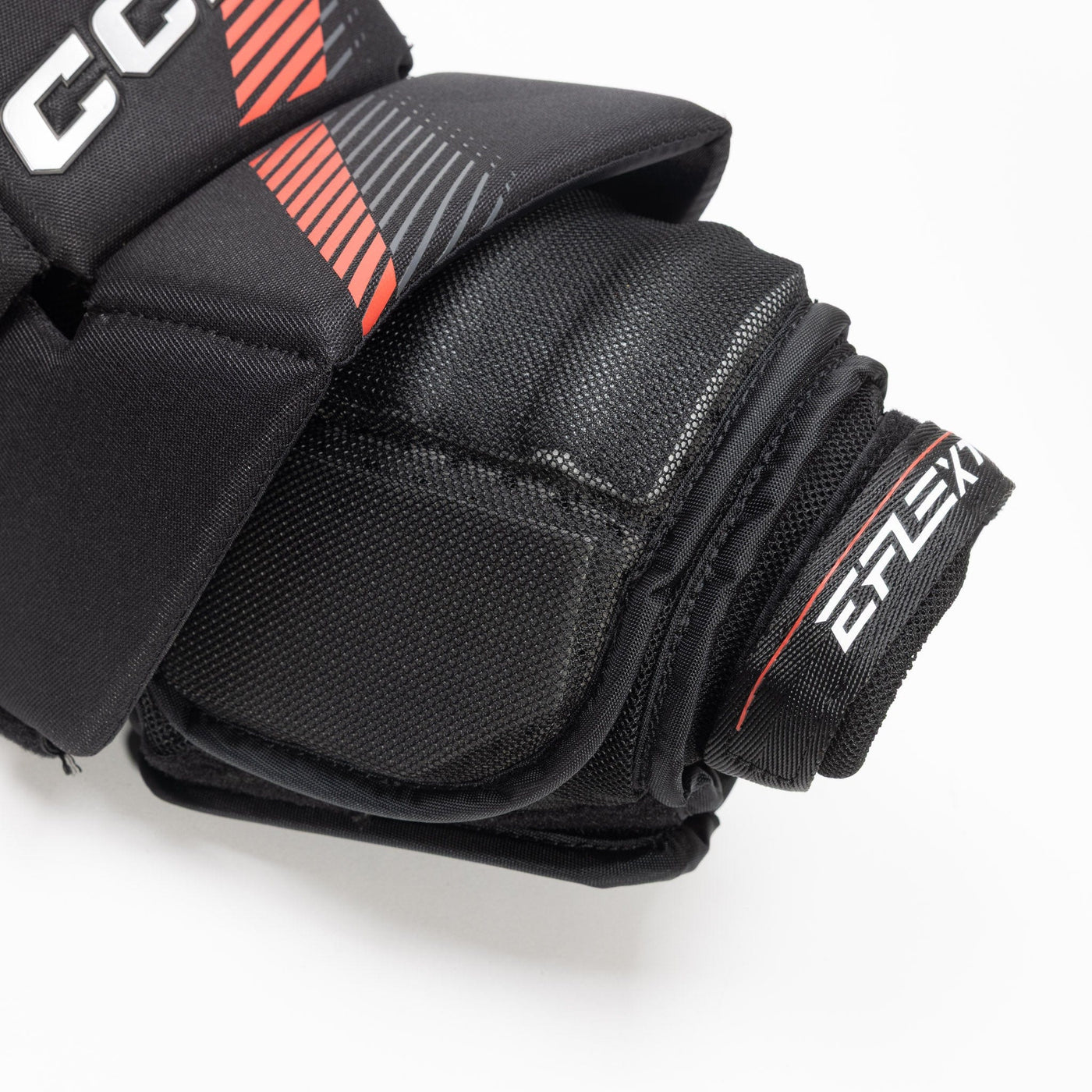 CCM Extreme Flex 7 Senior Chest & Arm Protector - TheHockeyShop.com