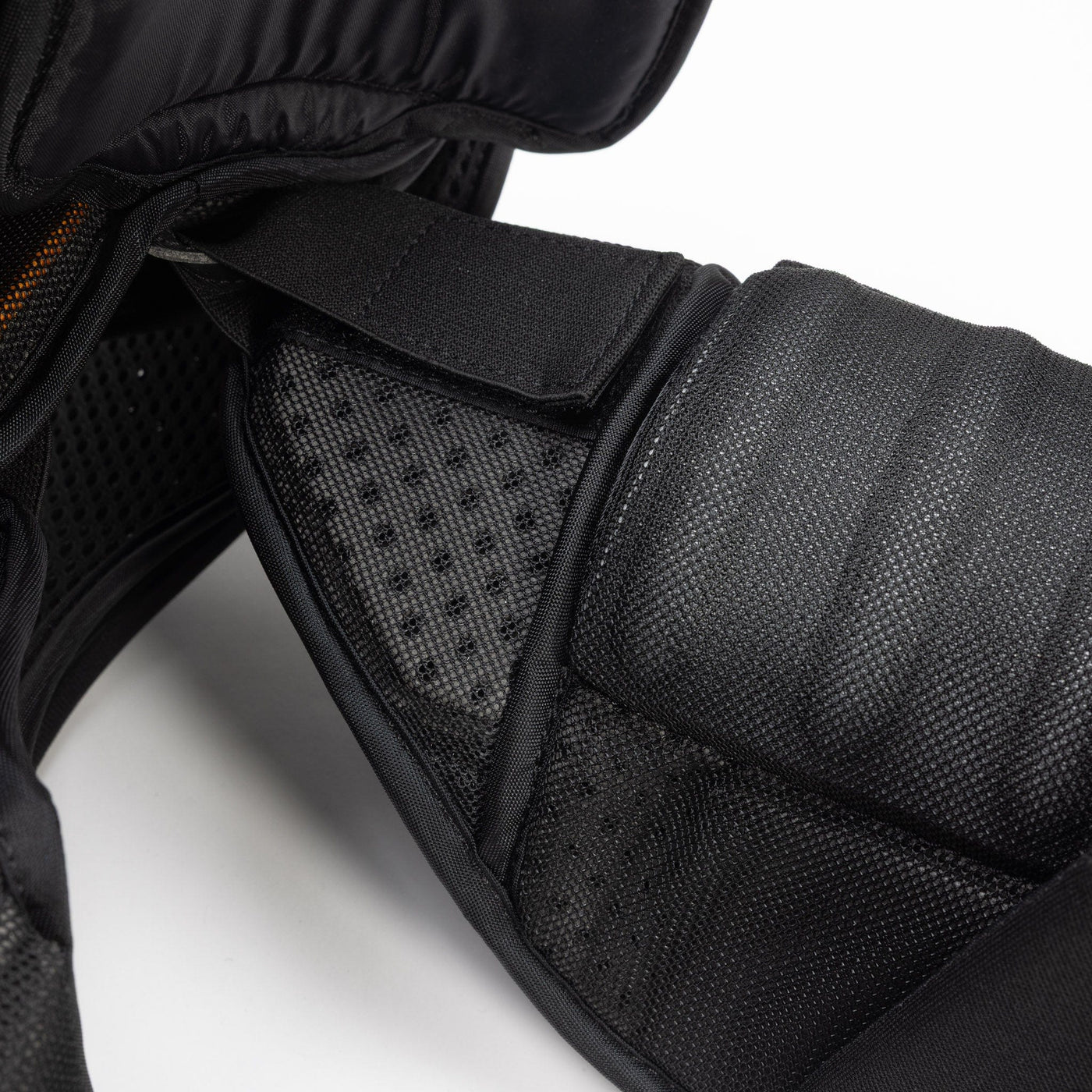 CCM Extreme Flex 7 Senior Chest & Arm Protector - TheHockeyShop.com