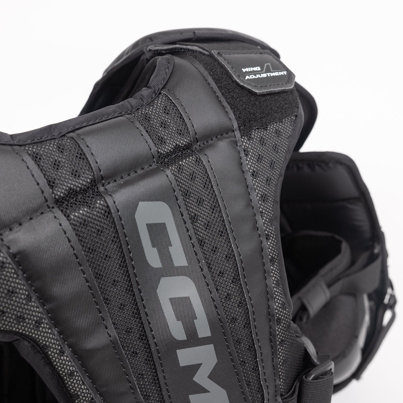 CCM Extreme Flex E6.9 Intermediate Chest & Arm Protector - Source Exclusive - The Hockey Shop Source For Sports