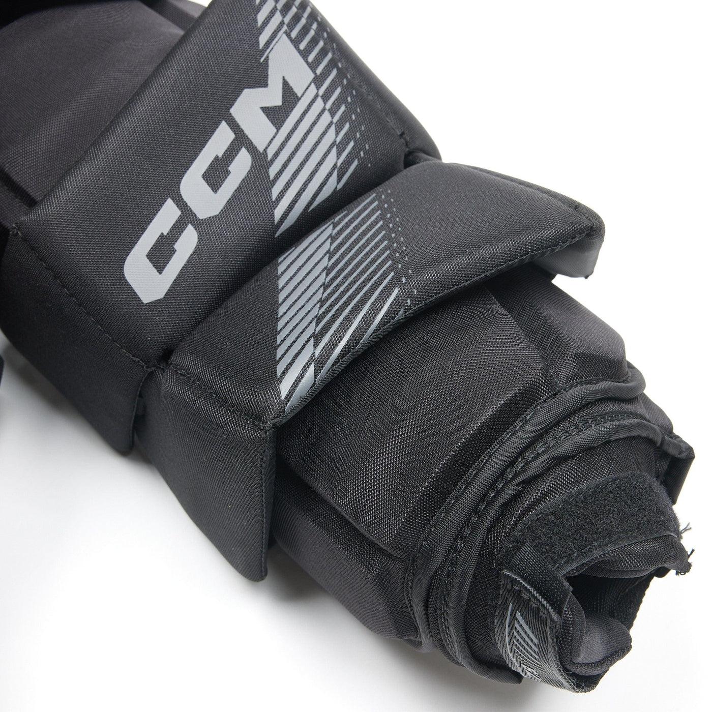 CCM Extreme Flex E7.9 Senior Chest & Arm Protector - SDC - TheHockeyShop.com