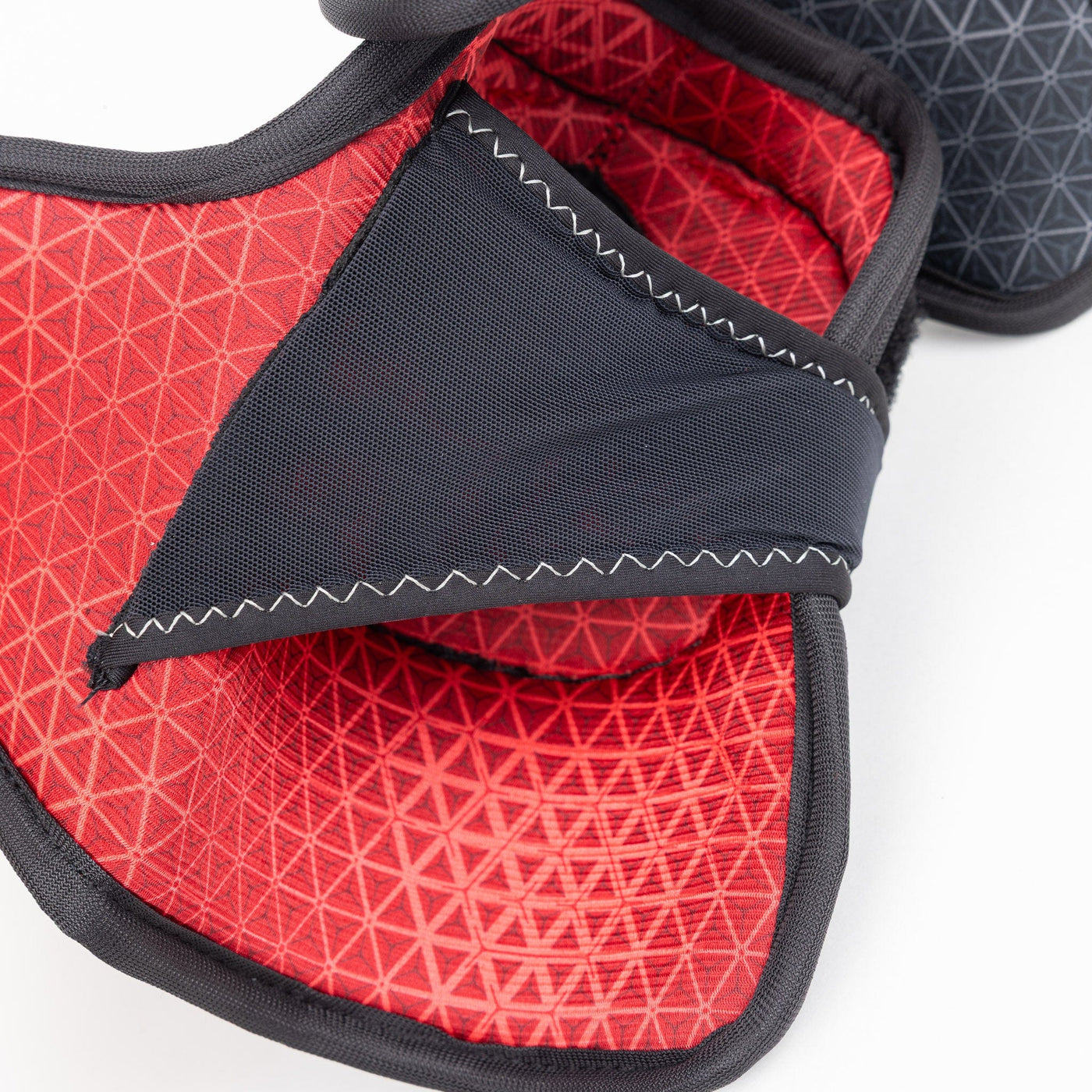 CCM Jetspeed Control Senior Hockey Elbow Pads - TheHockeyShop.com