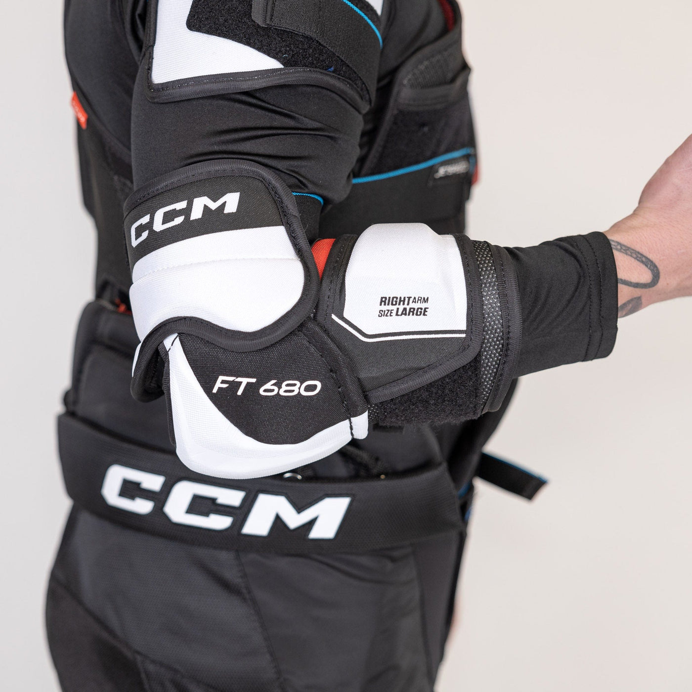 CCM Jetspeed FT680 Junior Hockey Elbow Pads - The Hockey Shop Source For Sports