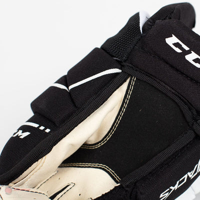 CCM Tacks 9040 Senior Hockey Gloves