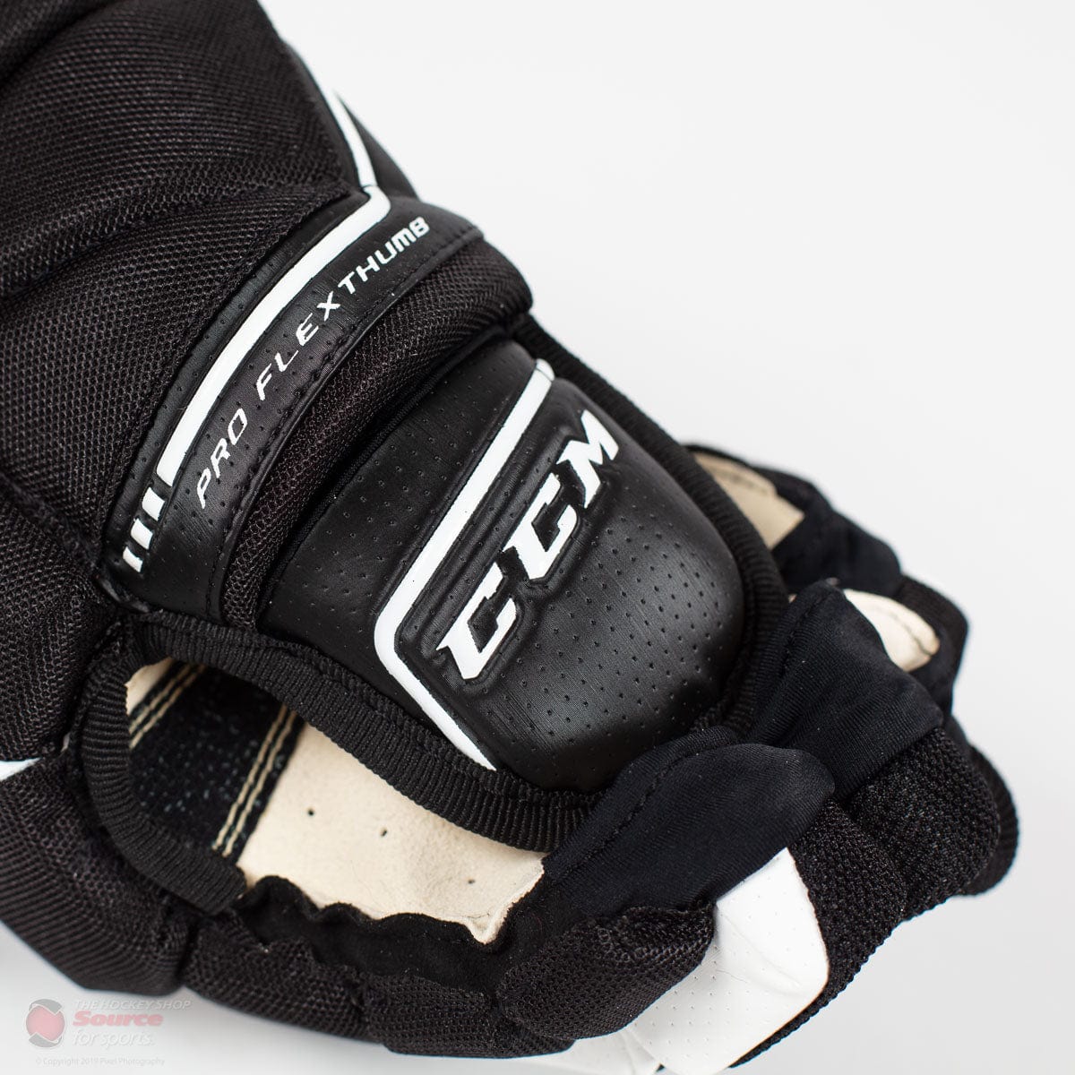 CCM Tacks 9080 Senior Hockey Gloves