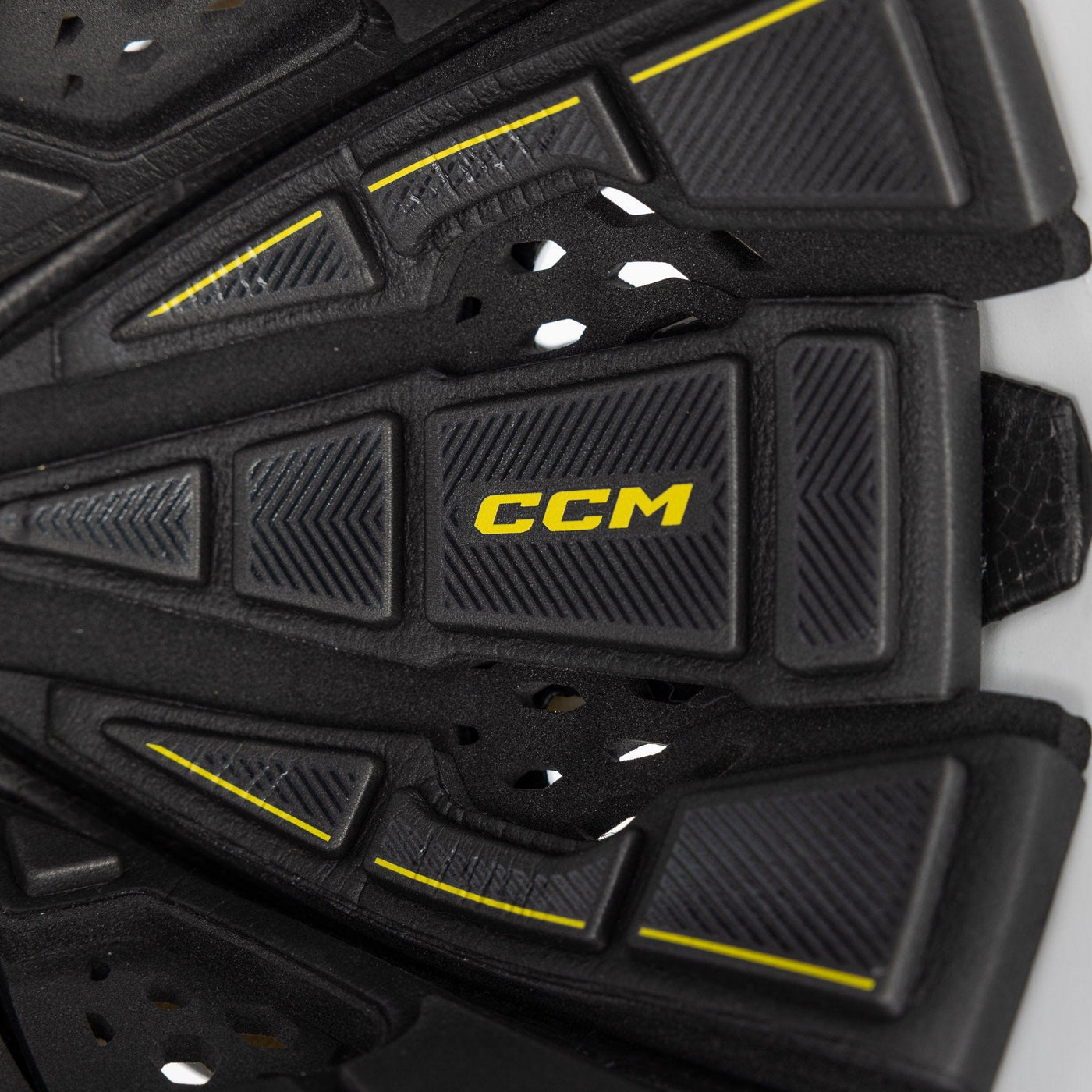 CCM Axis F9 Senior Goalie Mask - The Hockey Shop Source For Sports