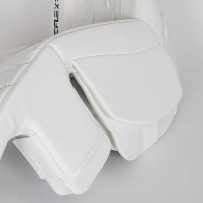 CCM Extreme Flex 7 Senior Goalie Leg Pads - TheHockeyShop.com