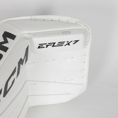 CCM Extreme Flex 7 Senior Goalie Leg Pads - TheHockeyShop.com