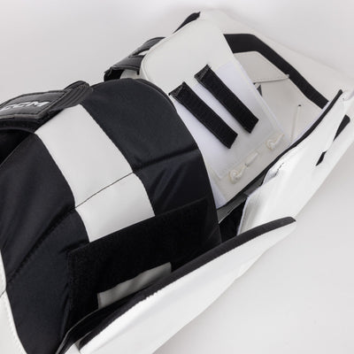 CCM Extreme Flex E7.9 Intermediate Goalie Leg Pads - TheHockeyShop.com