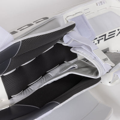 CCM Extreme Flex E7.9 Senior Goalie Leg Pads - TheHockeyShop.com
