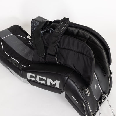 CCM Extreme Flex 6 Senior Goalie Leg Pads - Demo 32+2 - TheHockeyShop.com