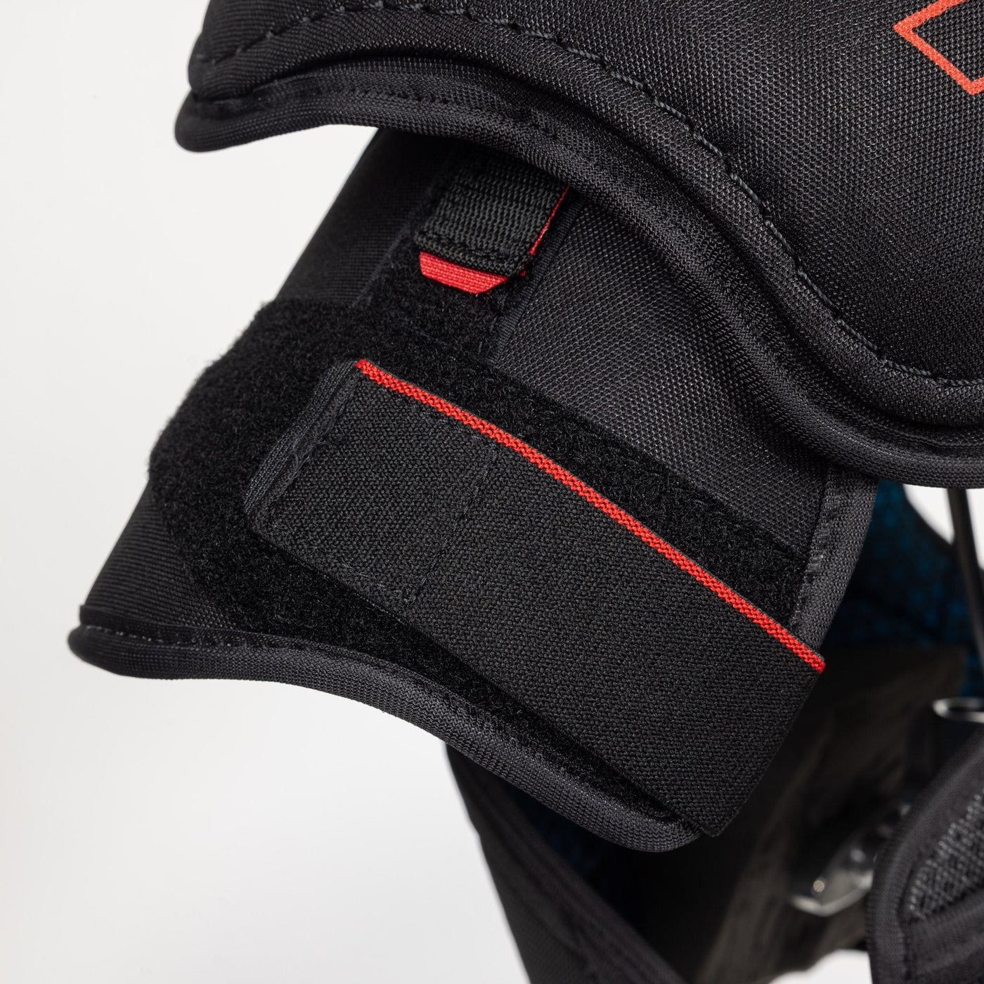 CCM Jetspeed FT880 Senior Hockey Shoulder Pads - TheHockeyShop.com