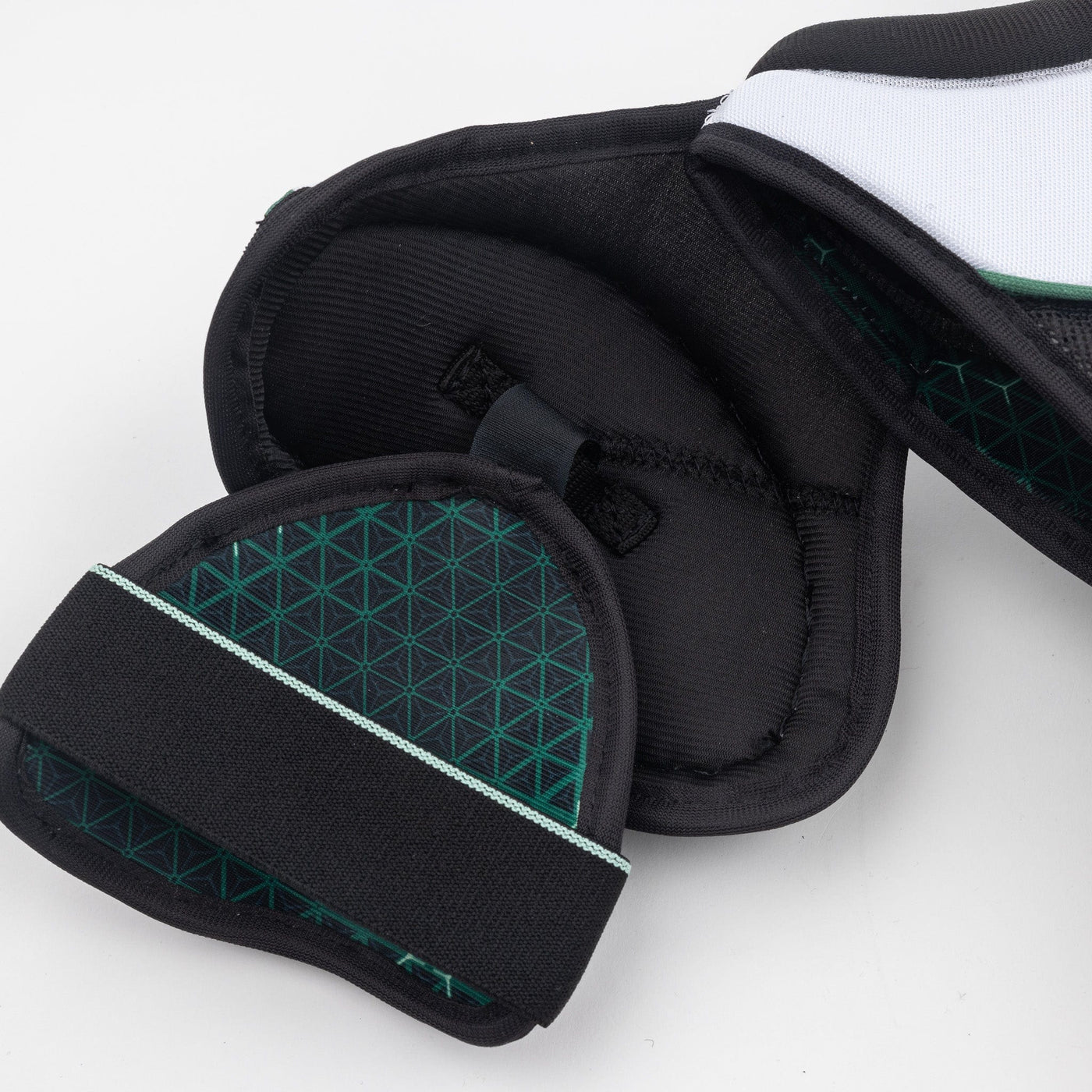 CCM Jetspeed FTW Junior Hockey Shoulder Pads - 2024 - TheHockeyShop.com