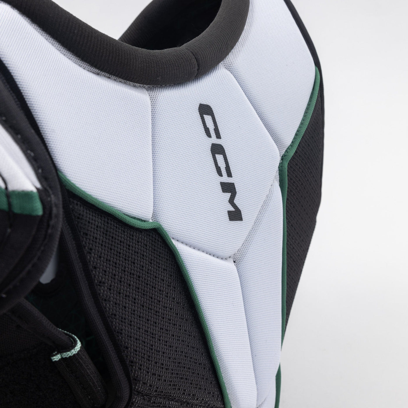 CCM Jetspeed FTW Junior Hockey Shoulder Pads - 2024 - TheHockeyShop.com