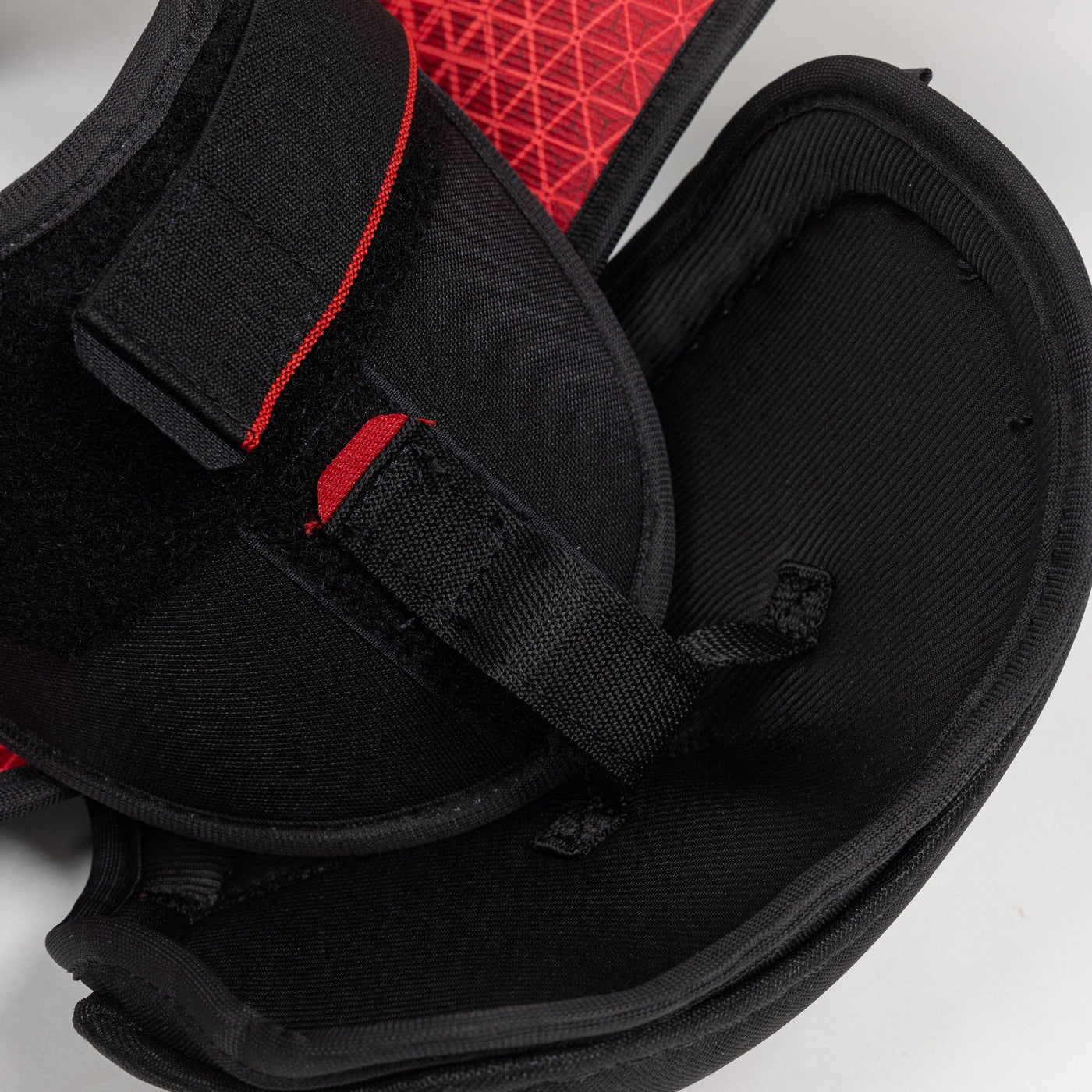 CCM Jetspeed Vibe Senior Hockey Shoulder Pads - TheHockeyShop.com