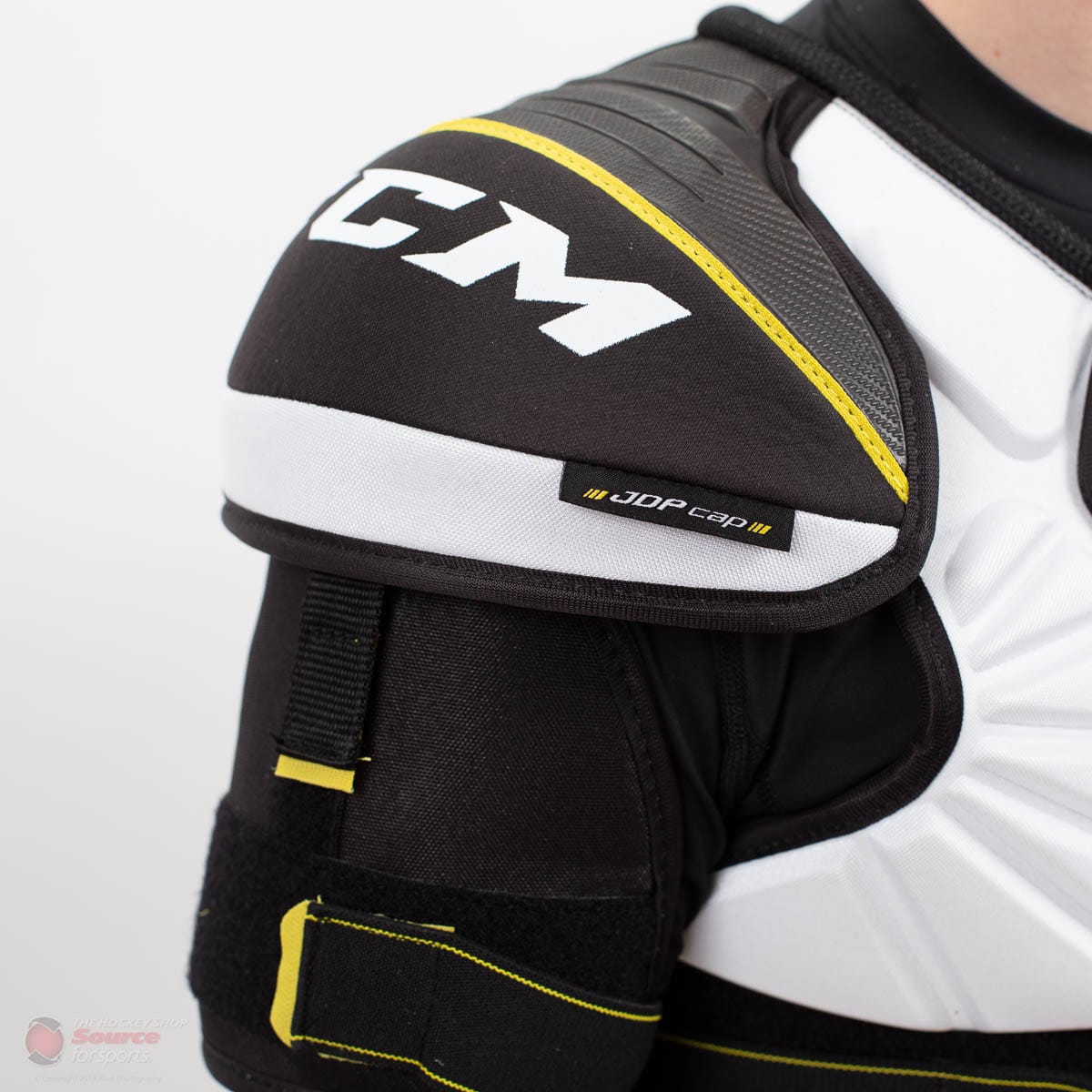 CCM Tacks Vector Plus Junior Hockey Shoulder Pads
