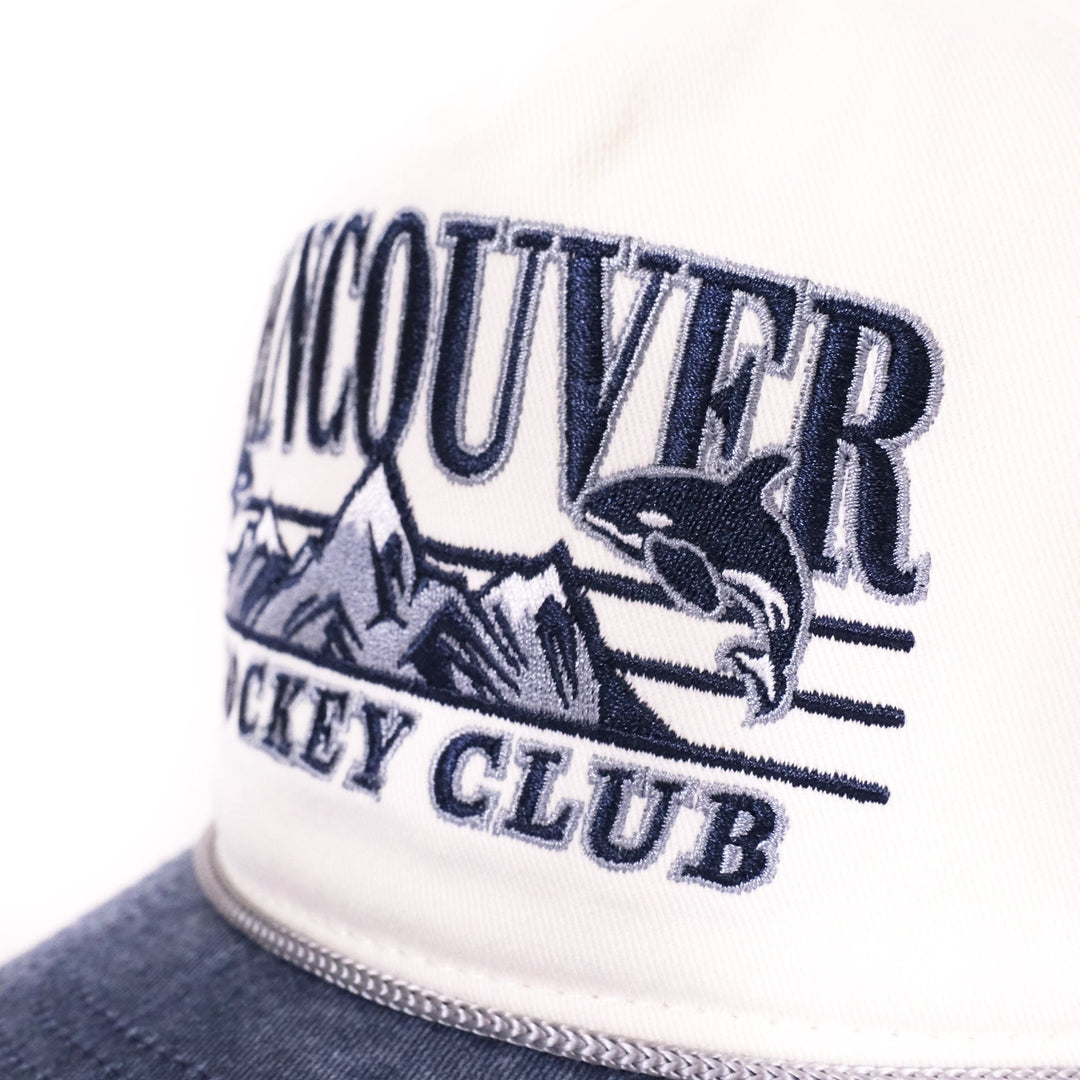 送料無料の商品 Celly Hockey Vancouver Pond Hockey Snapback Hat - Cream 帽子